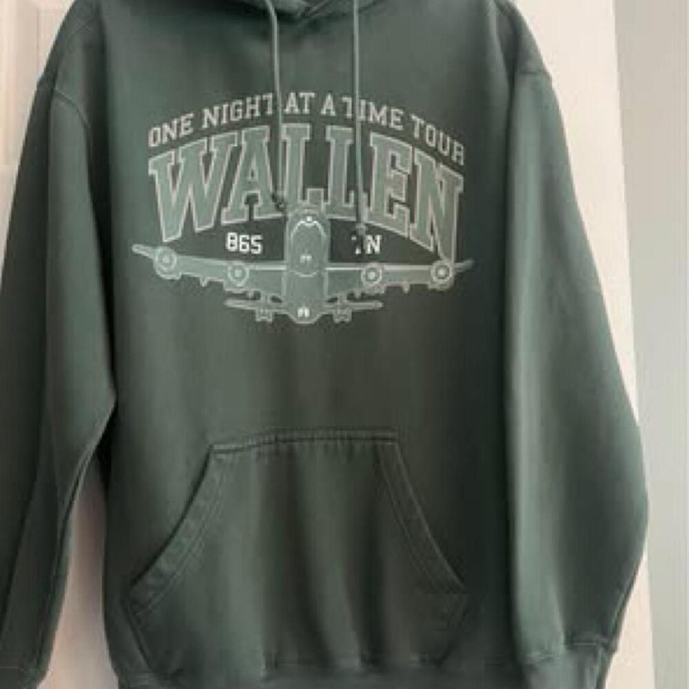 Morgan Wallen concert Hoodie. Army green size medium.